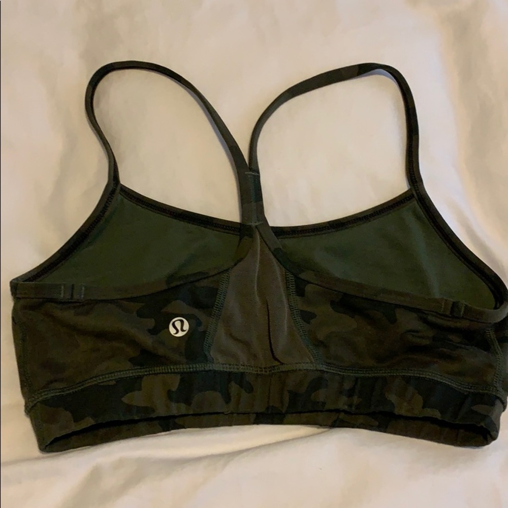 Camo Flow Y Bra size 8